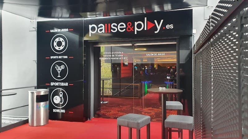 Pause&Play - bar para ver fútbol en Marbella