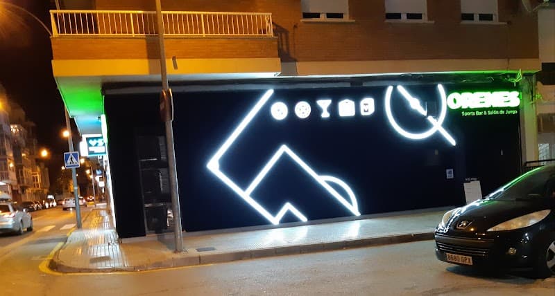Orenes Sports Bar & Salón de Juego - bar para ver fútbol en Cartagena