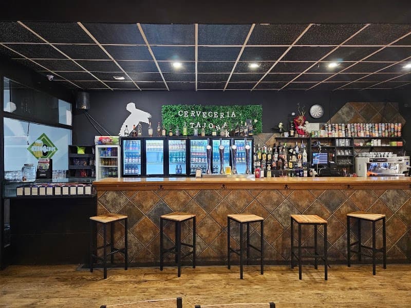 Cervecería Tajonar - bar para ver fútbol en Pamplona