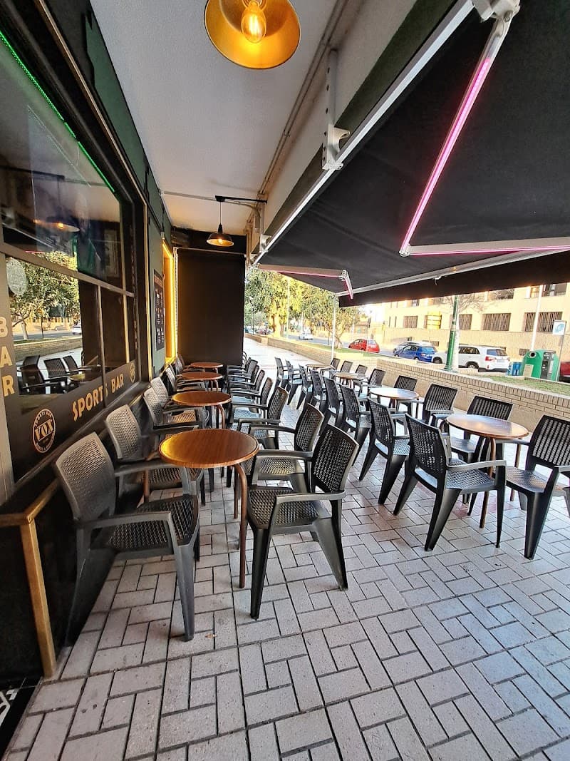 Vox Sports Bar El Palo - bar para ver fútbol en Málaga