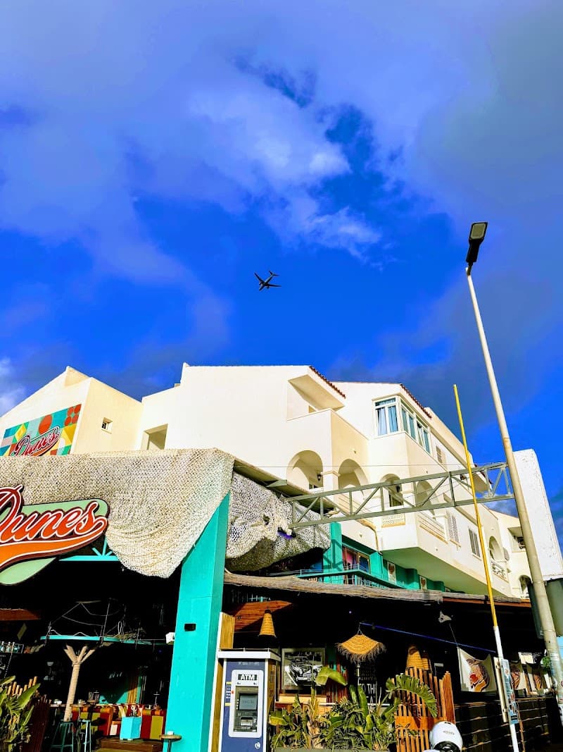 Dunes Ibiza - bar para ver fútbol en Ibiza
