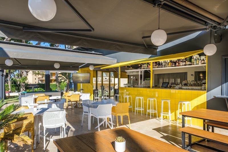 Cabot Sports Bar - bar para ver fútbol en Palma de Mallorca