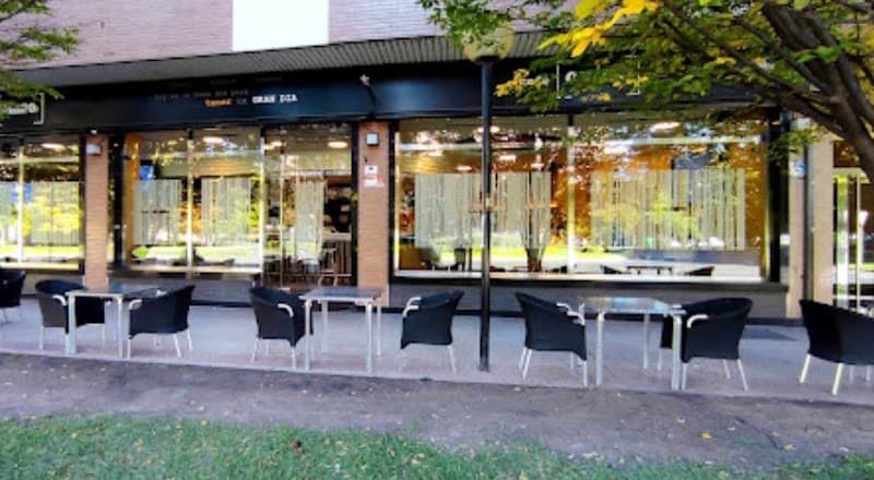 Café Olimpo - bar para ver fútbol en Logroño