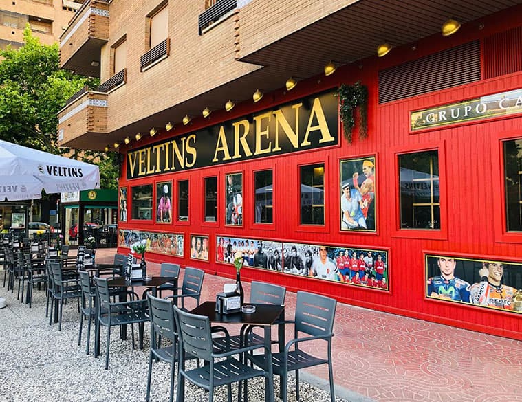 Veltins Arena - bar para ver fútbol en Zaragoza