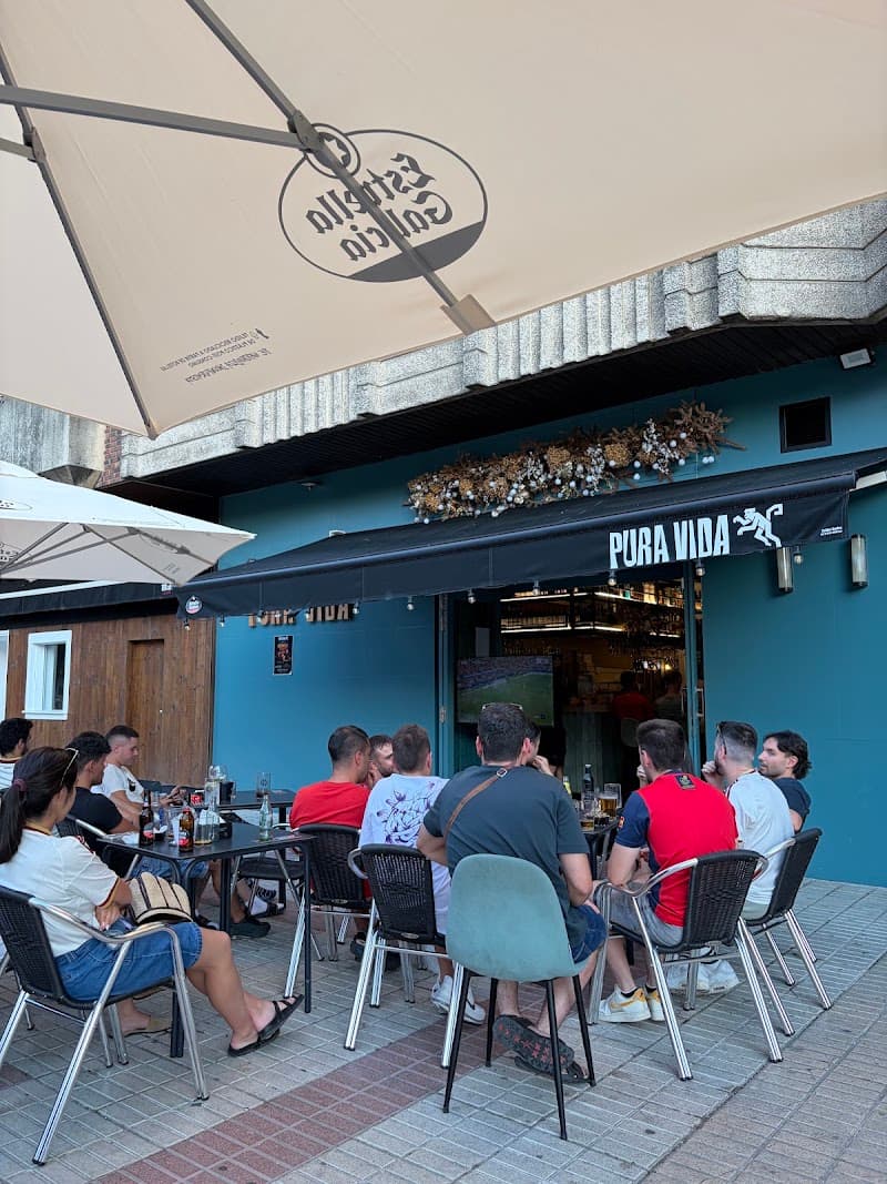 Pura Vida Bar & Café - bar para ver fútbol en Burgos