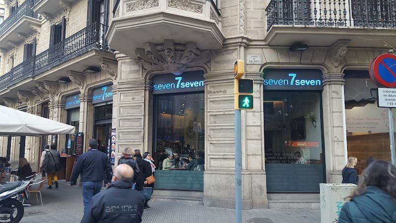 Restaurante Seven - bar para ver fútbol en Barcelona
