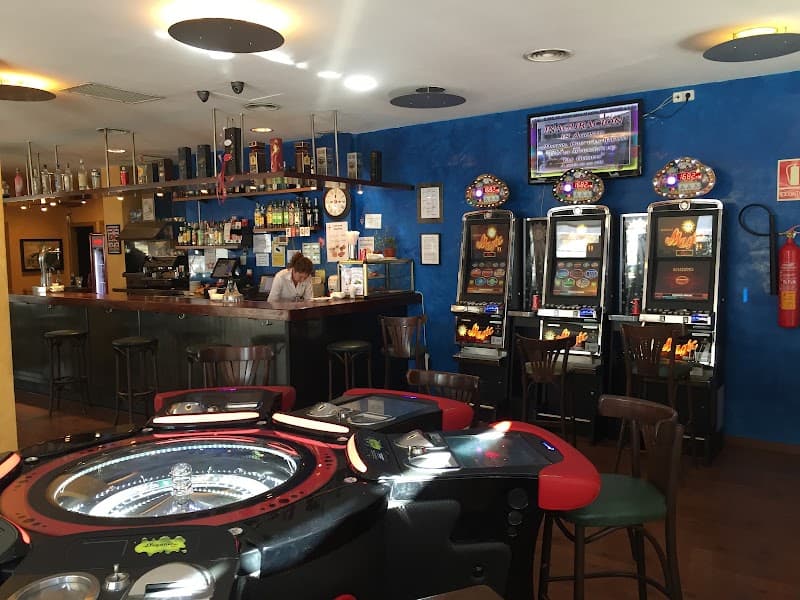 Sport bar Cafetería, Apuestas Deportivas, Local de Juego - Punt de Joc (Rafal) - bar para ver fútbol en Palma de Mallorca