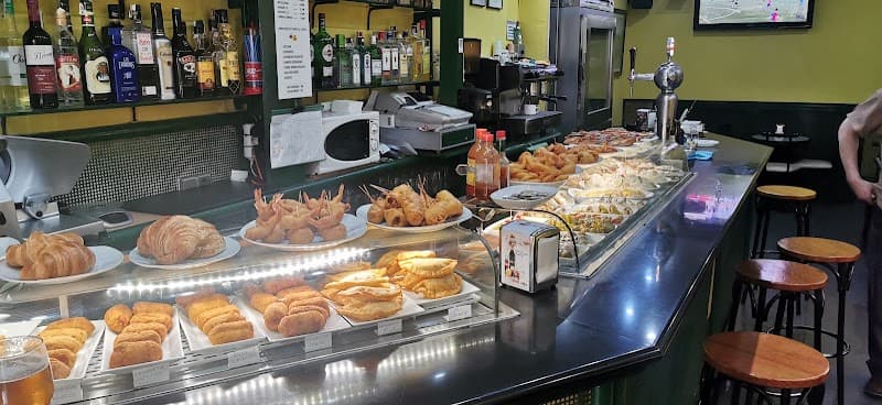 Café Bar Mito - bar para ver fútbol en Zaragoza