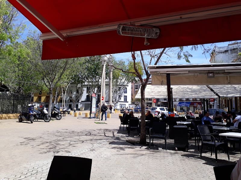 Bar Plaza Chica - bar para ver fútbol en Seville
