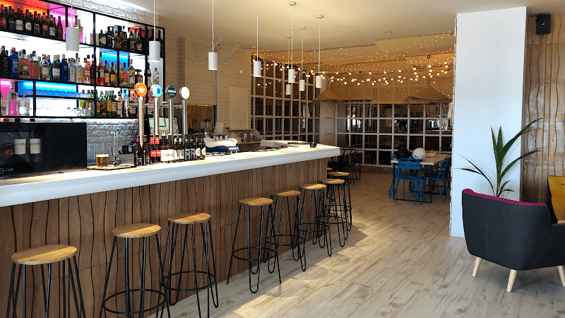Flamenco Pizza & Beer - bar para ver fútbol en Cádiz