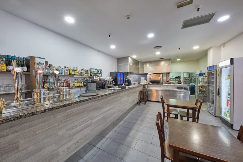 Campo de Tiro Montigalá - bar para ver fútbol en Badalona