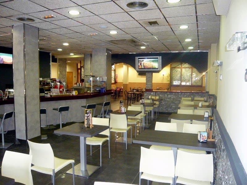 Cafetería CBC - bar para ver fútbol en Cartagena
