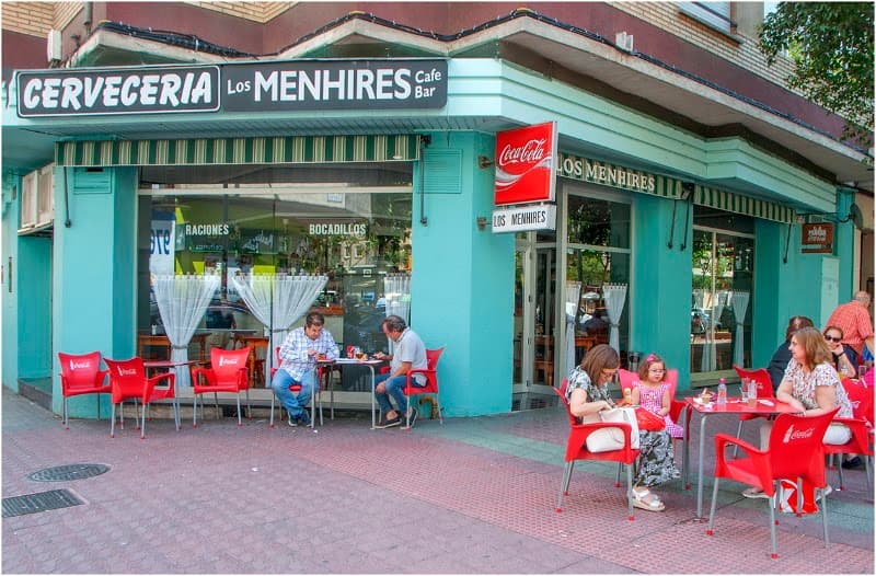 Cervecería Los Menhires - bar para ver fútbol en Zaragoza