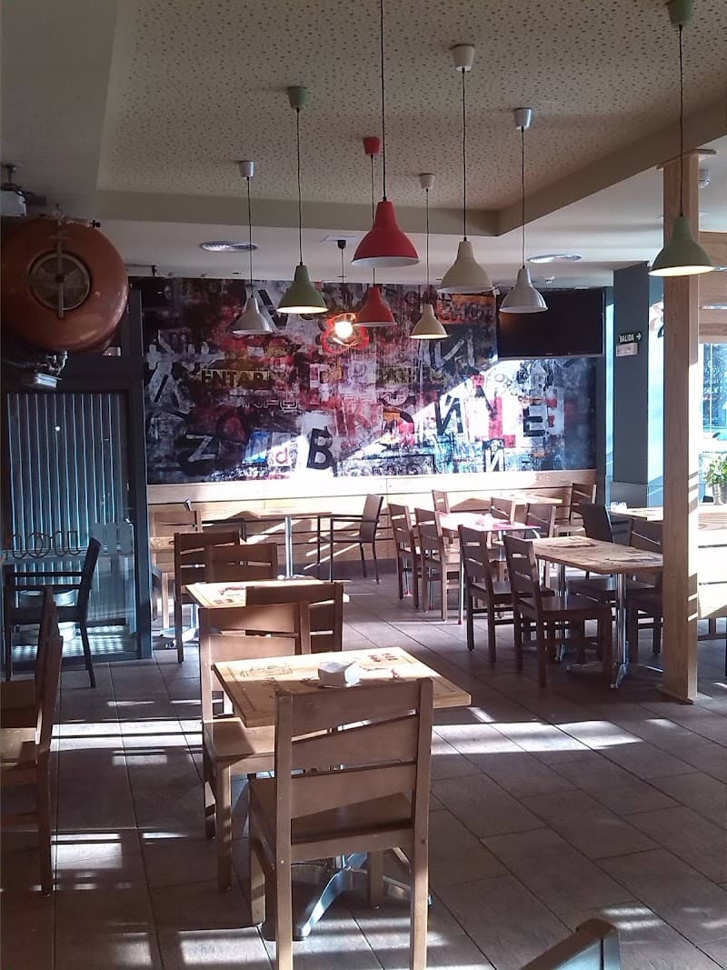 JAIA! LA FACULTAD - bar para ver fútbol en Pamplona