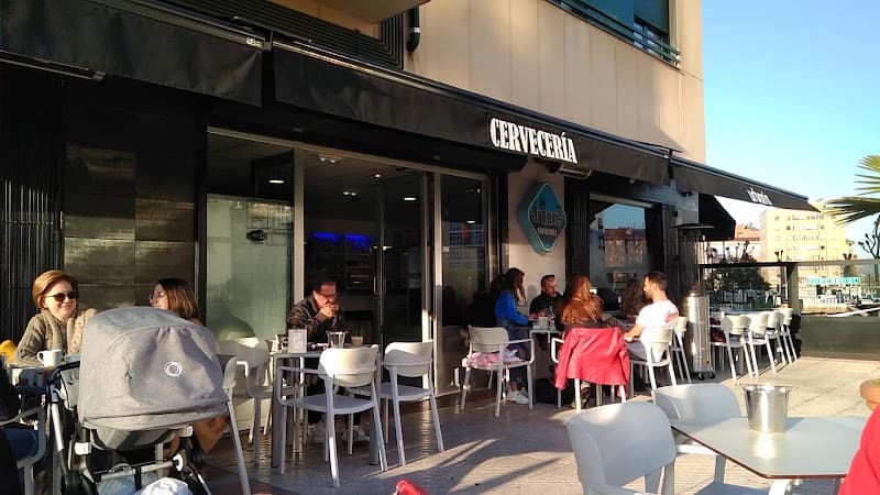 Cerveceria Urban's - bar para ver fútbol en Oviedo