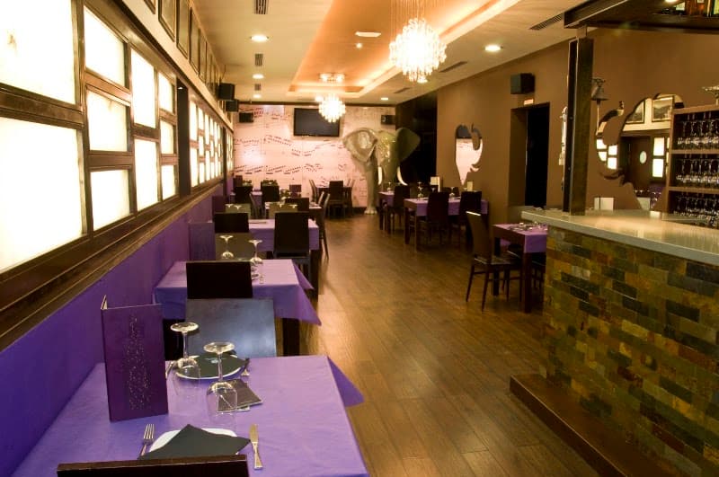 El Paso de los Elefantes - bar para ver fútbol en Cartagena