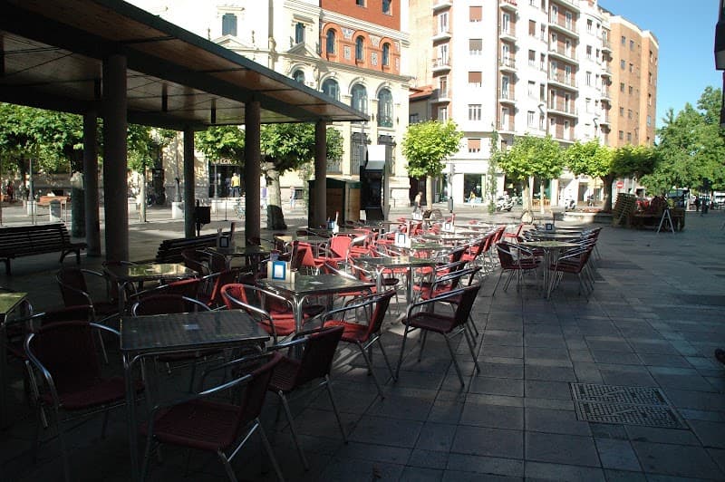 El Colmadito - bar para ver fútbol en Valladolid