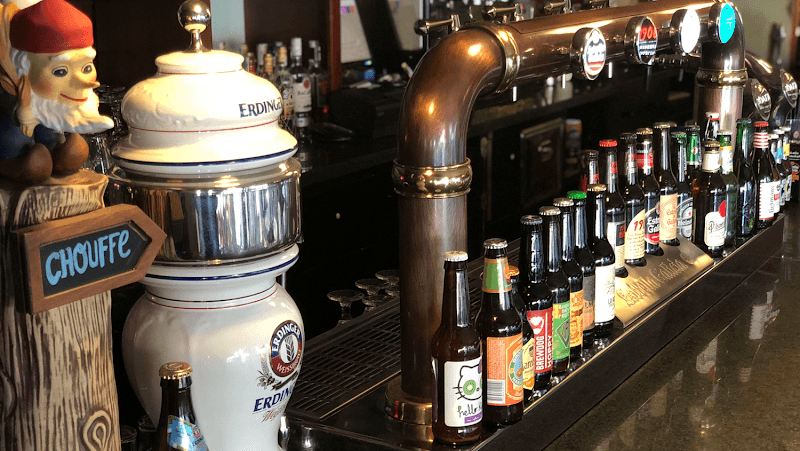 OPENCAFÉ | Pool hall - bar para ver fútbol en Córdoba