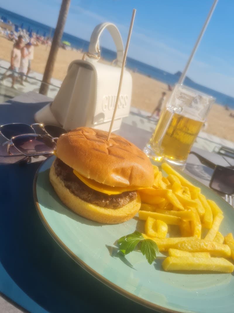 champions bar benidorm - bar para ver fútbol en Benidorm